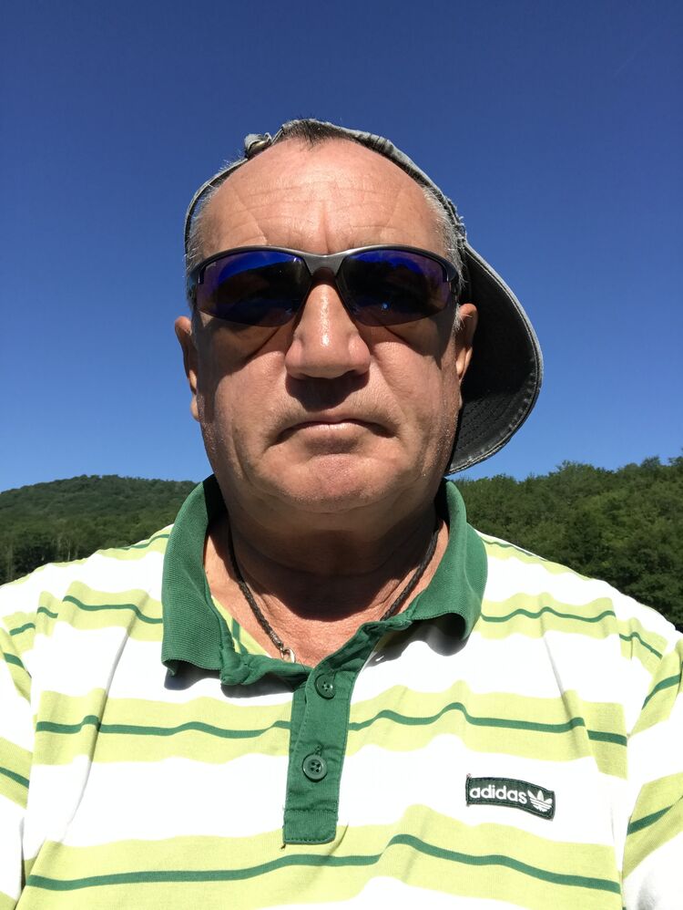  New York City,   Yuri, 61 ,   c 