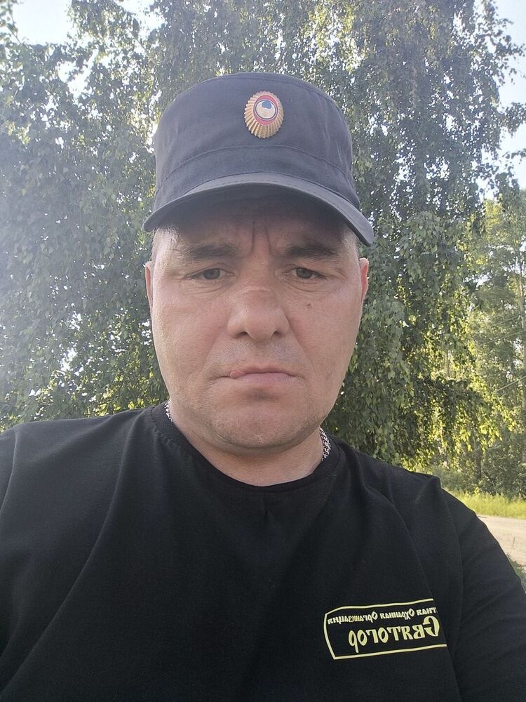  52452667  Sergey, 42 ,    