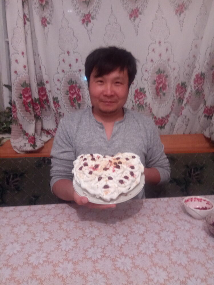  20041187  Abay, 36 ,    