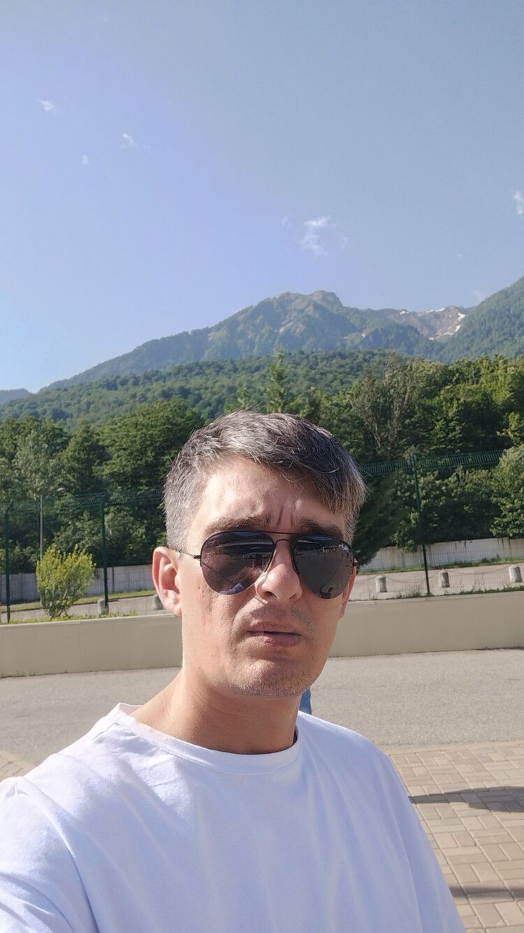  43889897  , 41 ,    