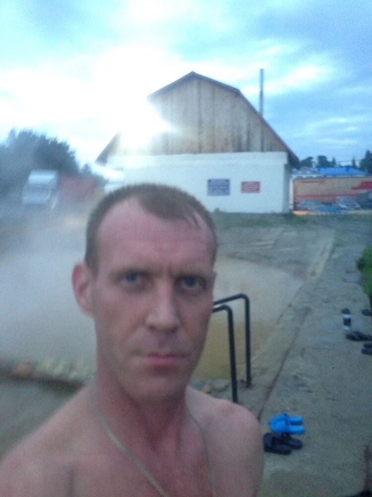  36610567  , 47 ,    