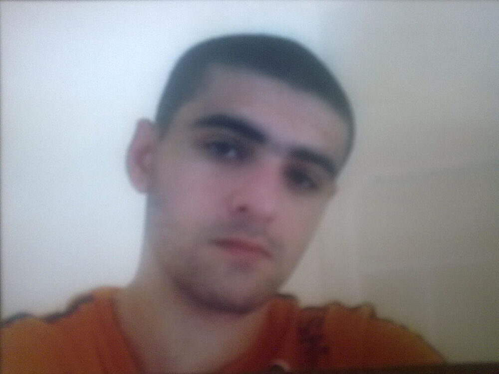  4348837  Karen, 35 ,    