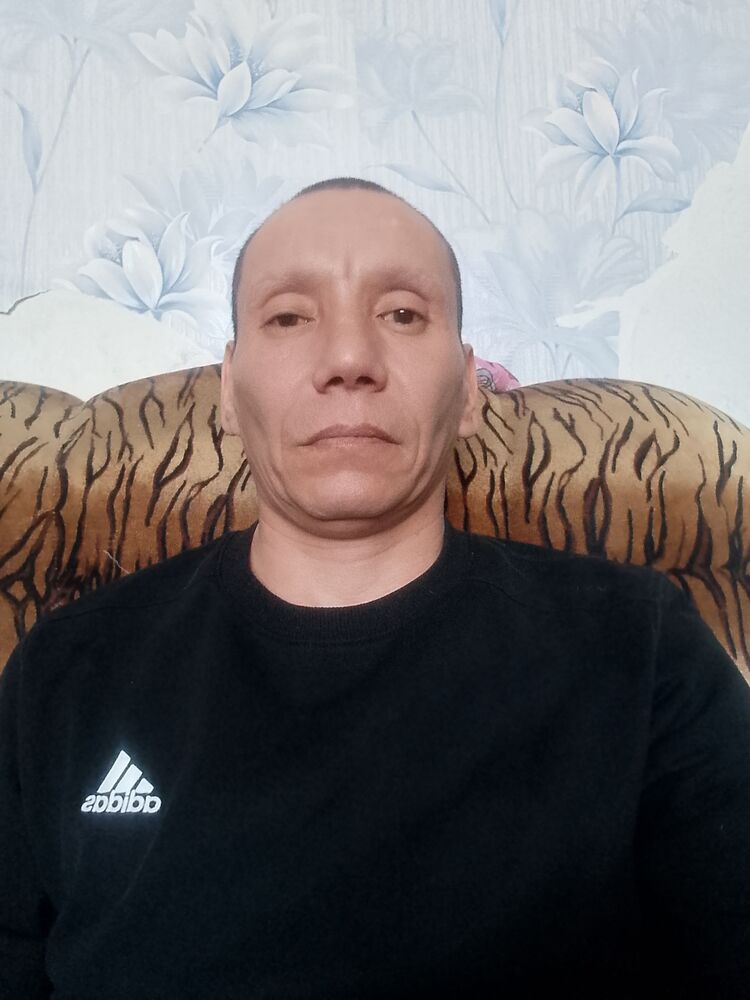  50073127  Andrey, 45 ,    