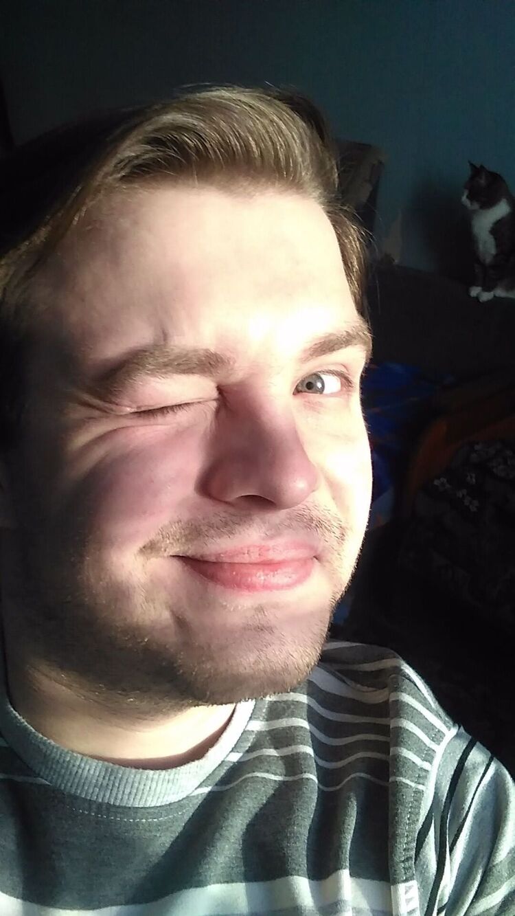  53530137  Oleg, 31 ,    