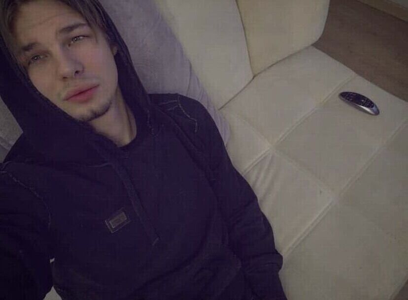  ,   , 28 ,   ,   