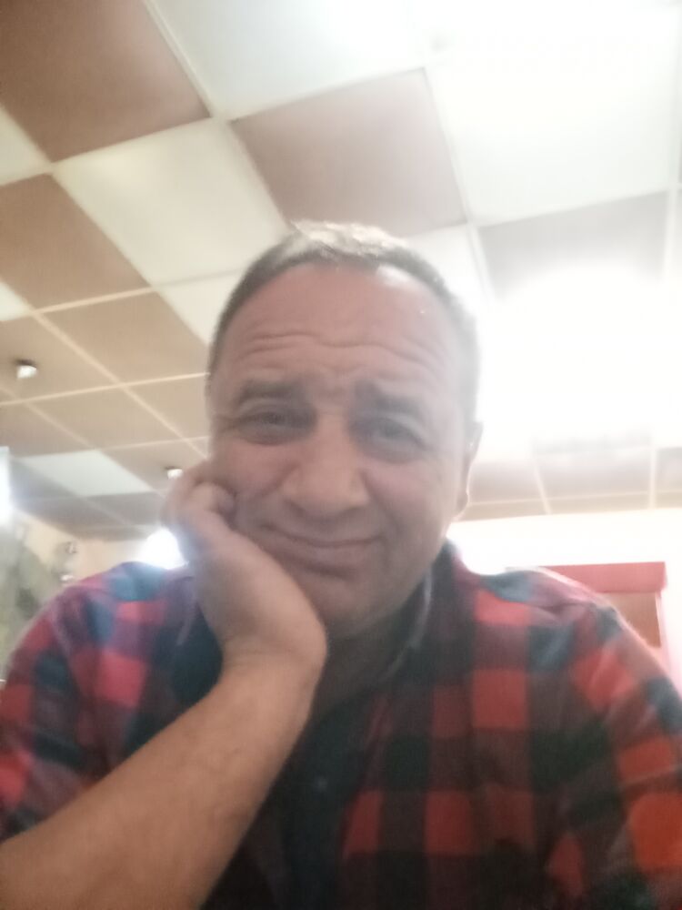  43757677  , 53 ,    