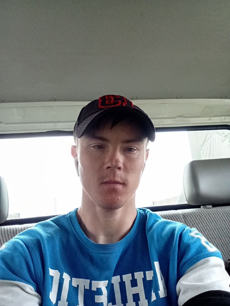  ,   Alexandr, 32 ,   ,   