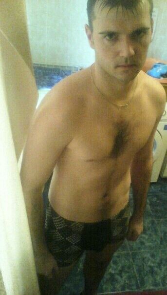  8503217  Petr, 37 ,    