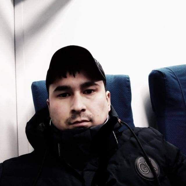  42865897  Qosimjon, 32 ,    