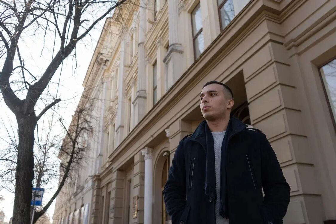  ,   Maksim, 29 ,   ,   , c , 