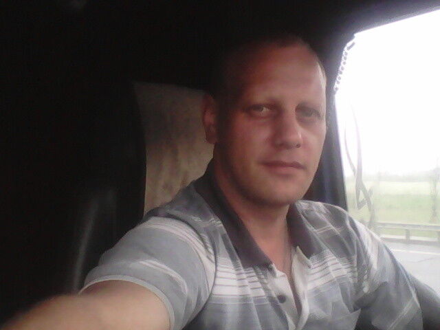  9806967  , 45 ,    