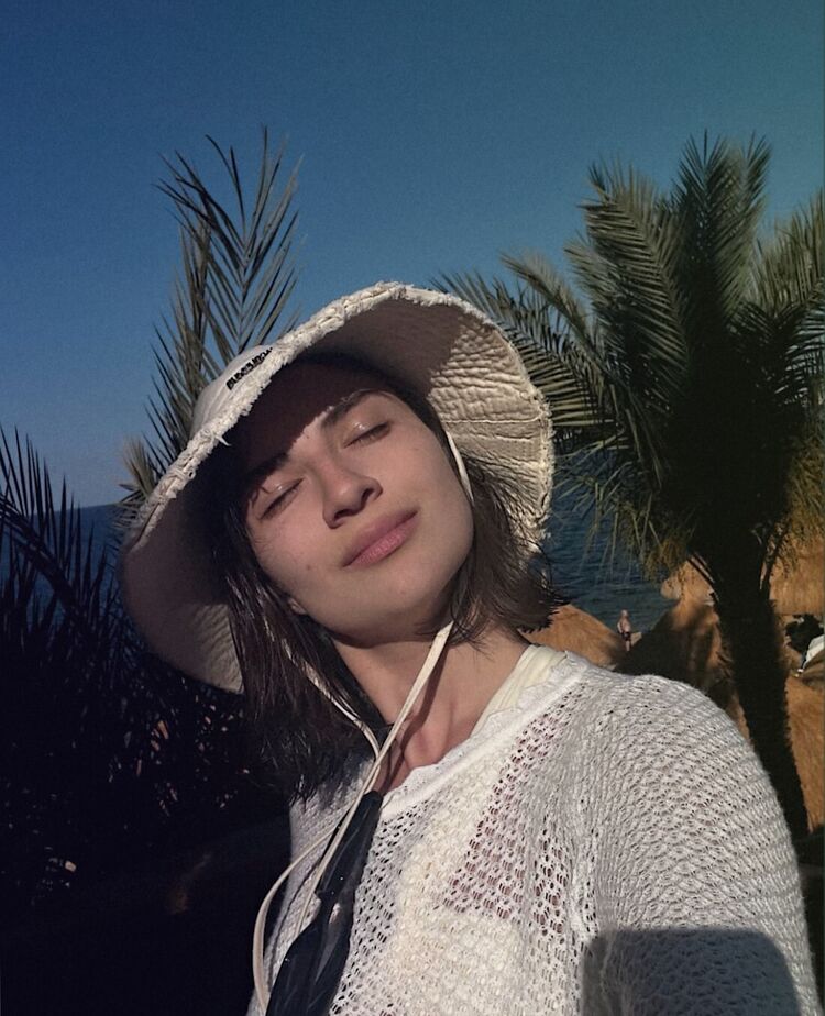 ���� 52723567 ������� ���, 28 ���, ���� ���������� � �����-�����������