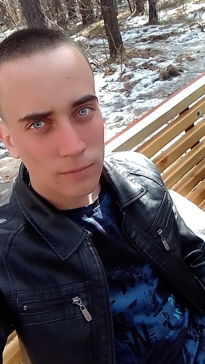  22917677  , 27 ,    