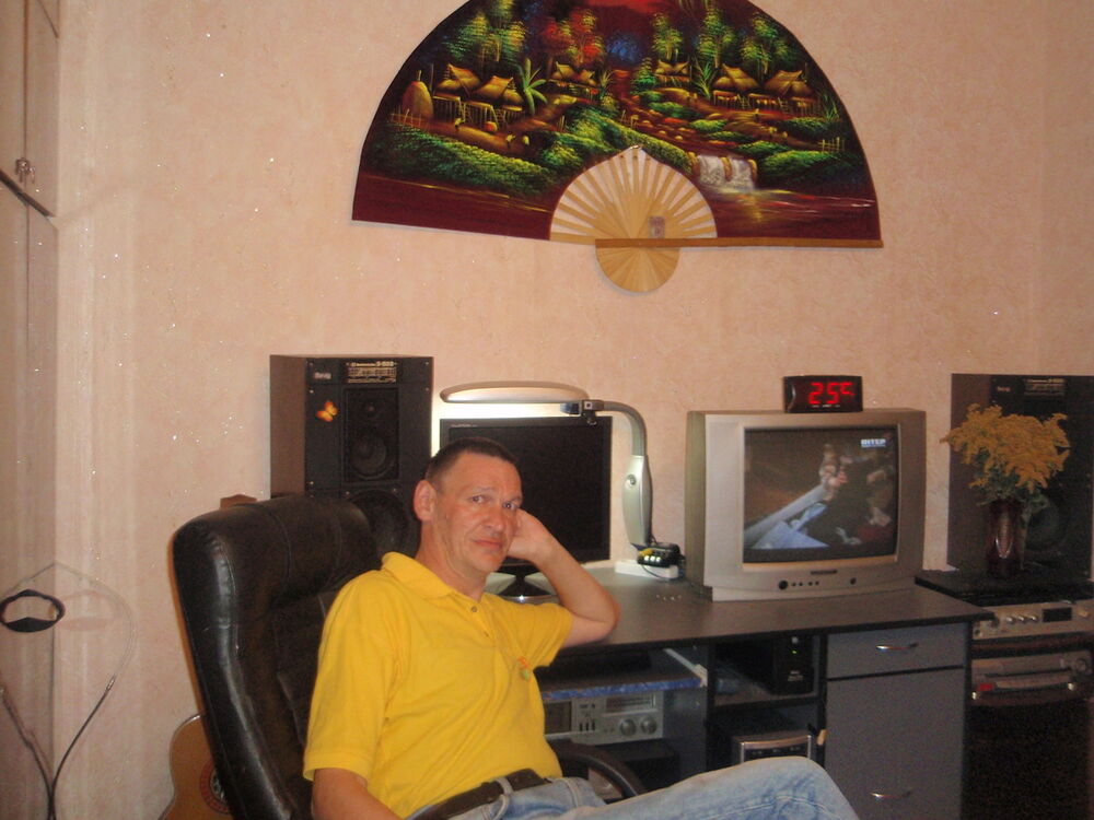  19321427  Vyacheslav, 55 ,    