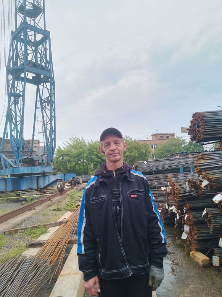  52313207  Den, 43 ,    