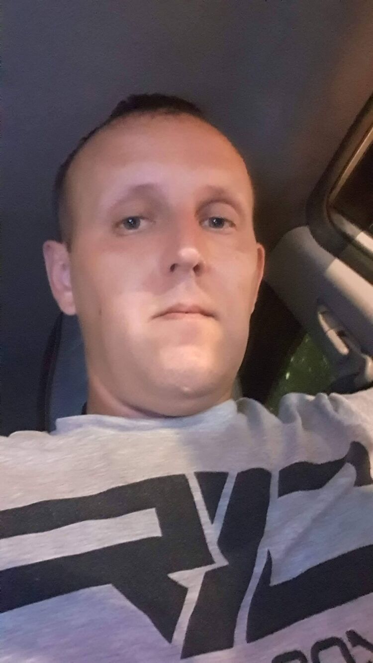  44408487  , 41 ,    