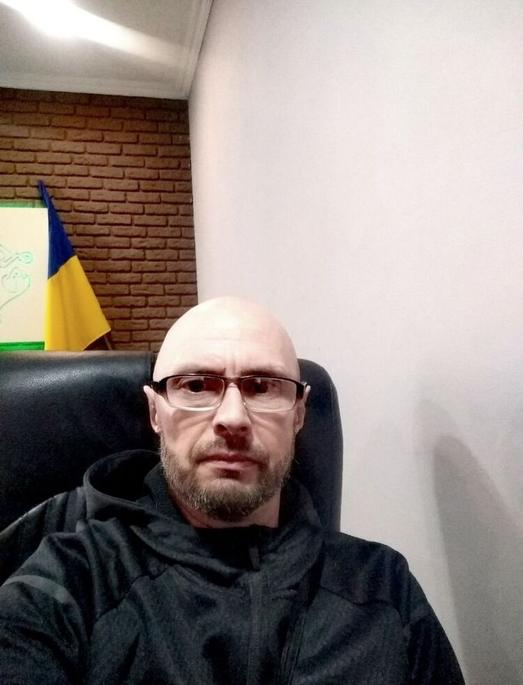  43614337  , 53 ,    