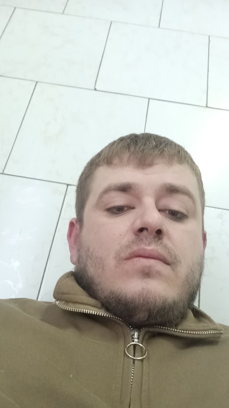 43077157  , 37 ,    