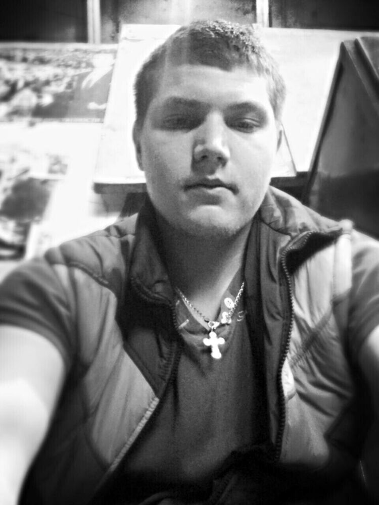  42235657  , 32 ,    