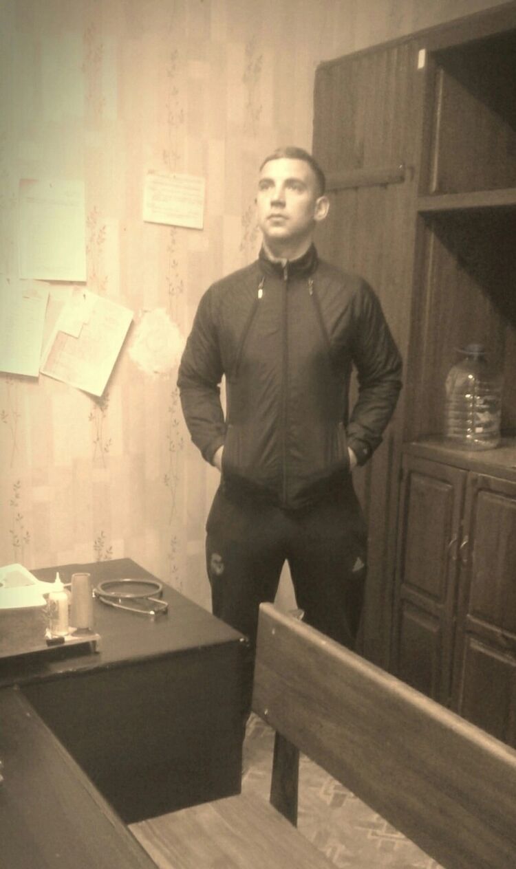  34032237  , 27 ,    