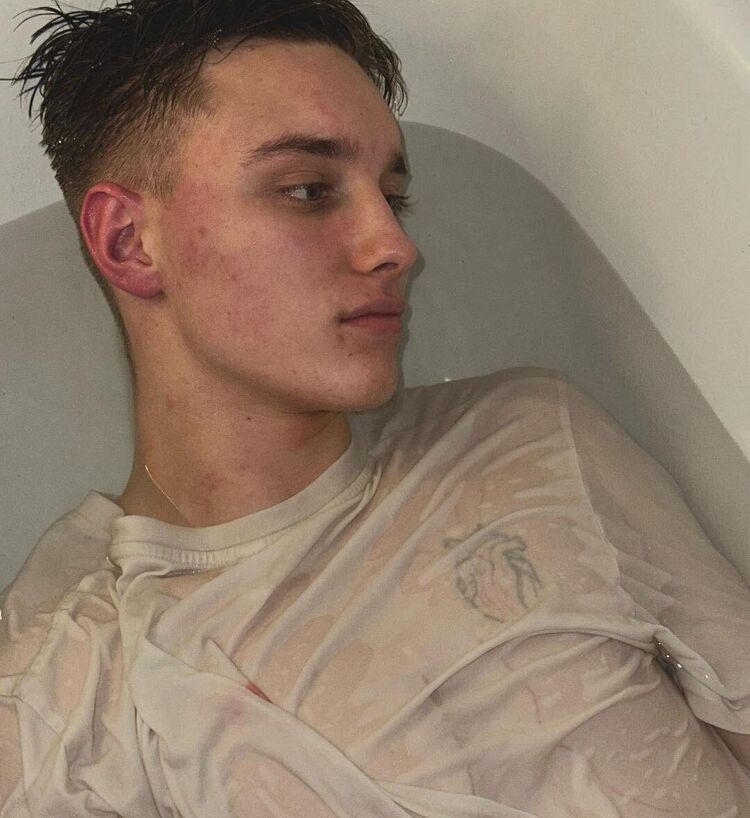 ���� 53127527 ����� ������, 24 ����, ���� ���������� � �����-����������