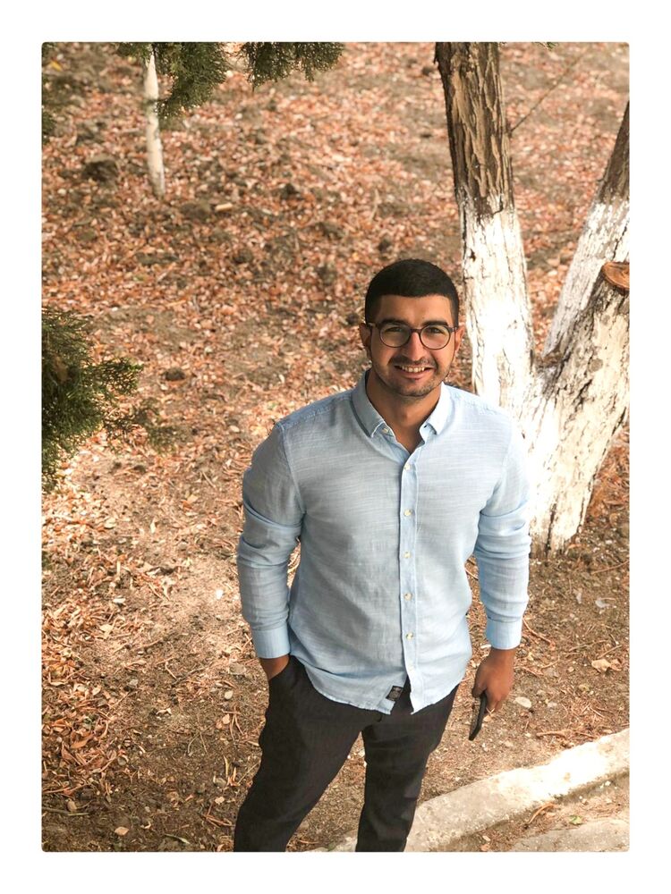  ,   Hafiz, 27 ,   ,   