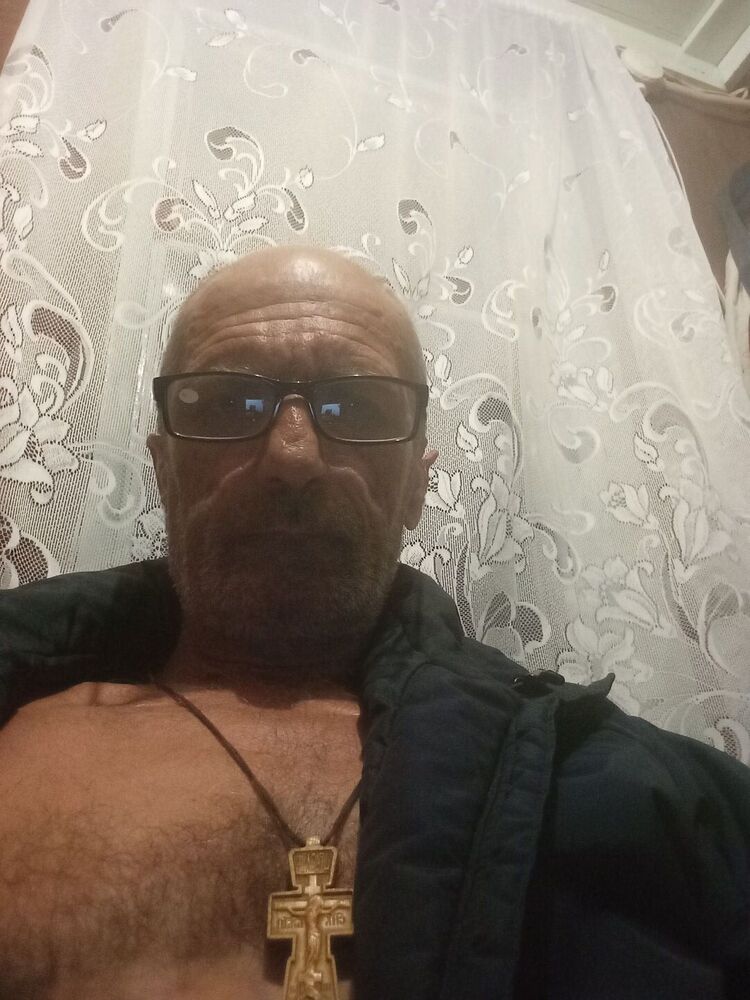  44418207  , 53 ,    