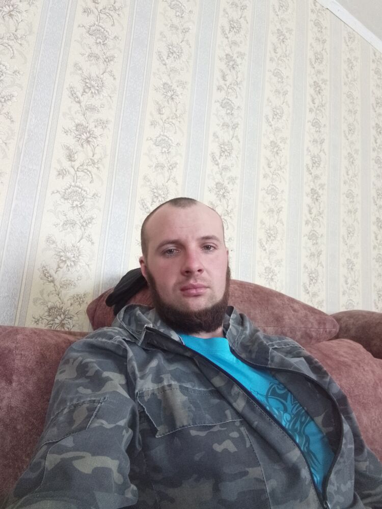  46590257  , 27 ,    