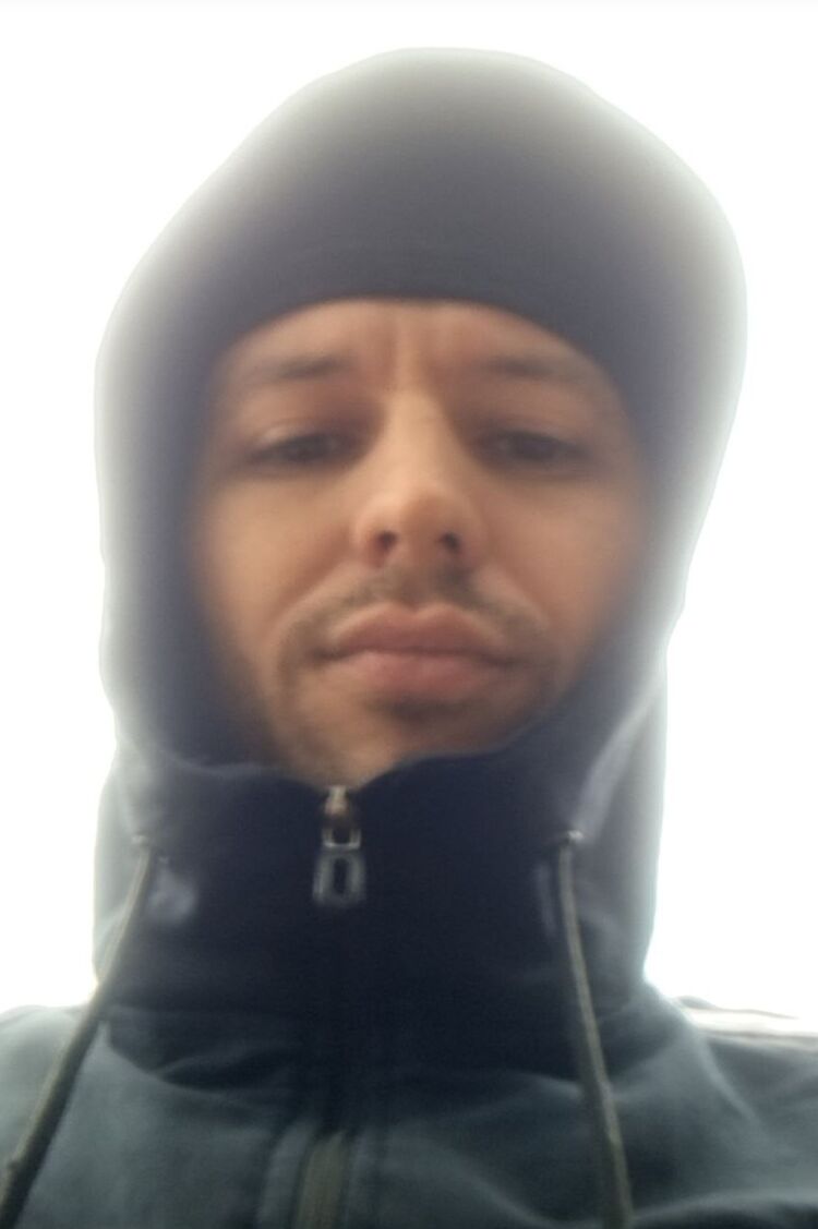  43338837  , 35 ,    