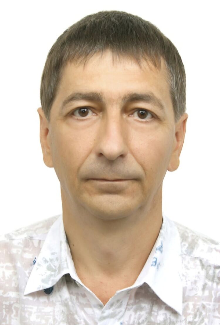  54187337  , 18 ,    Blonie