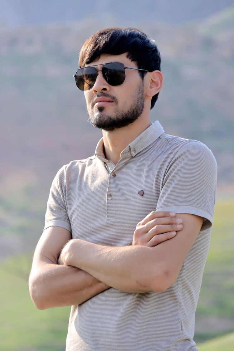  36038407  ALI, 32 ,    