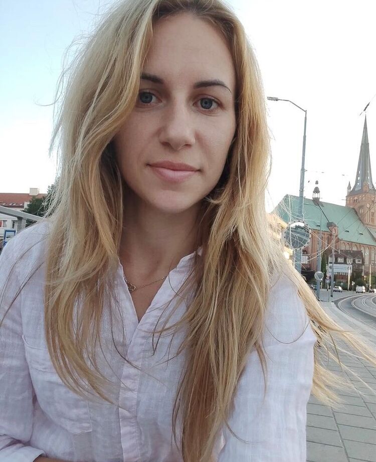  Kocapinar,   Maliina, 32 ,   ,   