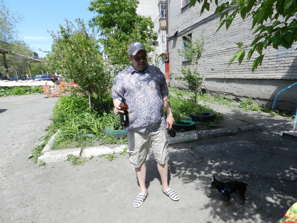  19255837  Sauron dark, 49 ,    