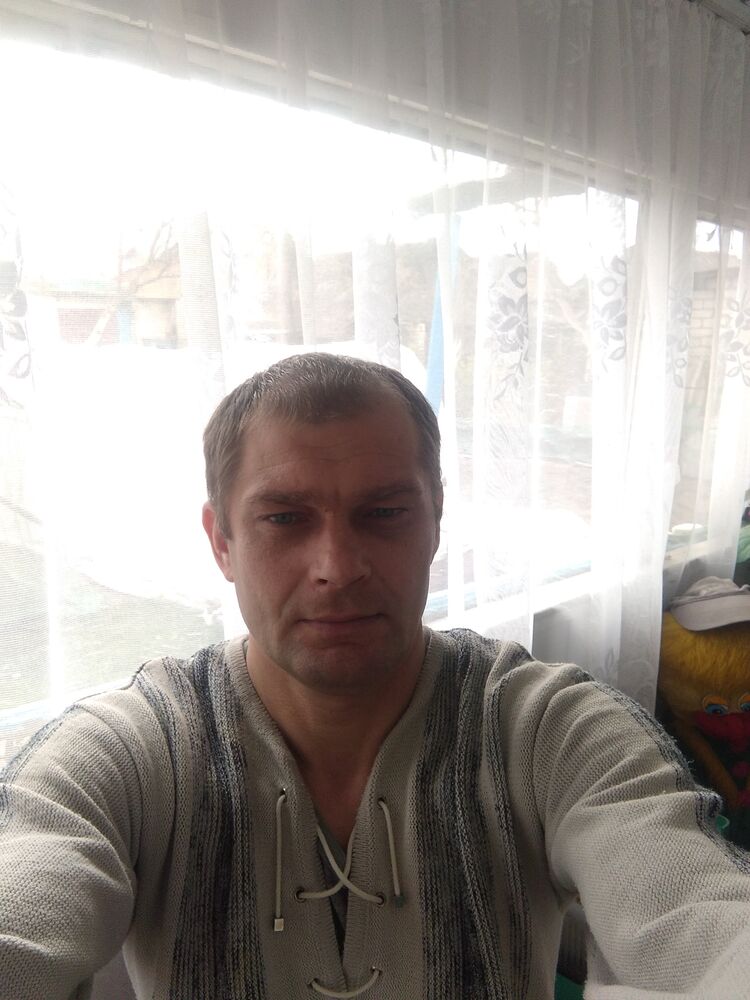  22806917  , 44 ,    