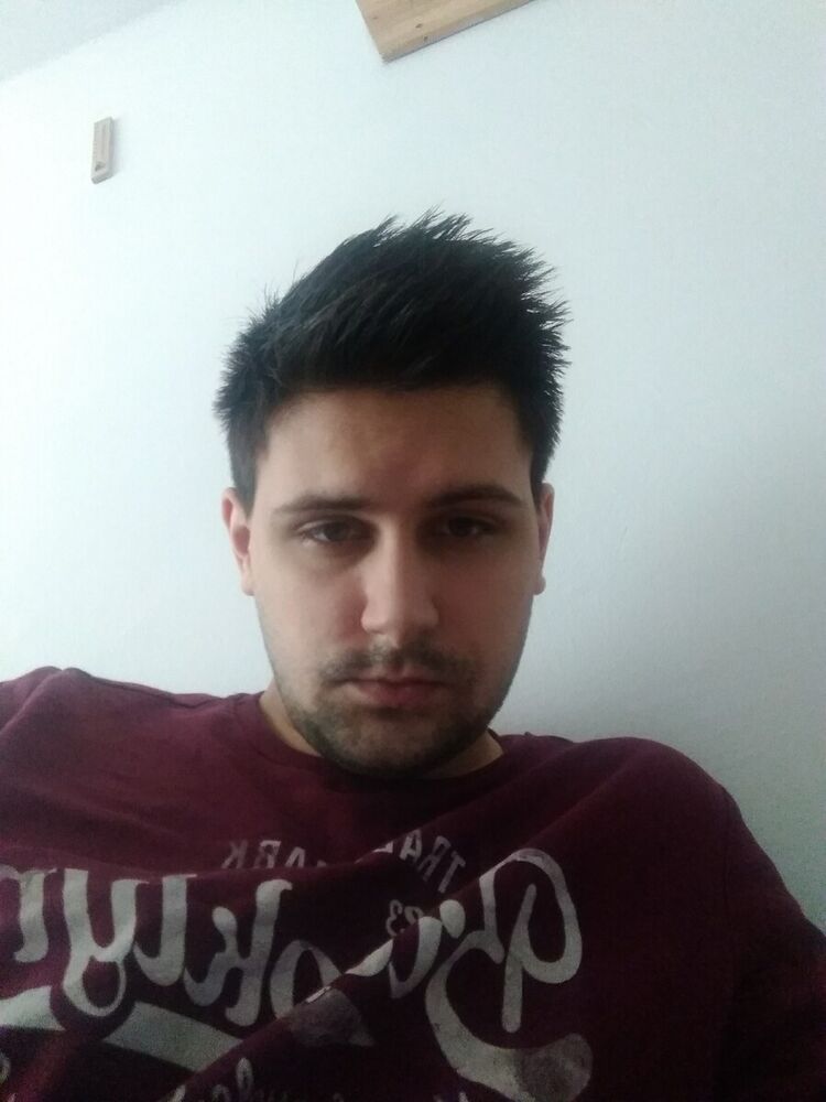  20295837  , 27 ,    