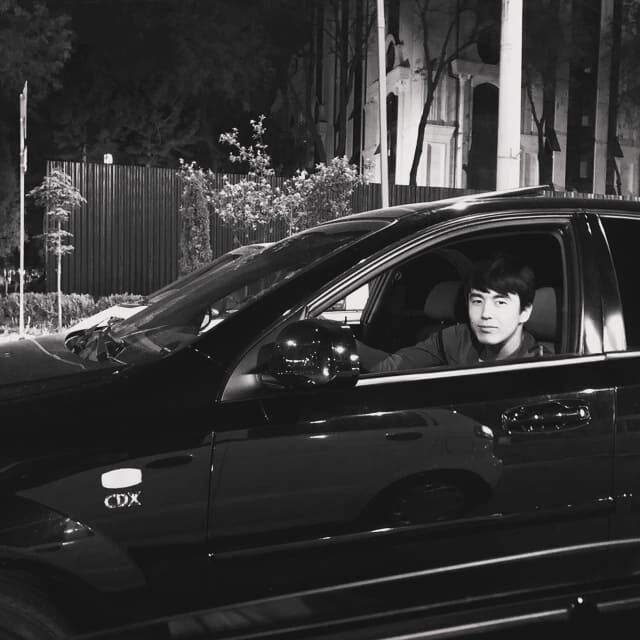  43441997  Abduqodir, 26 ,    