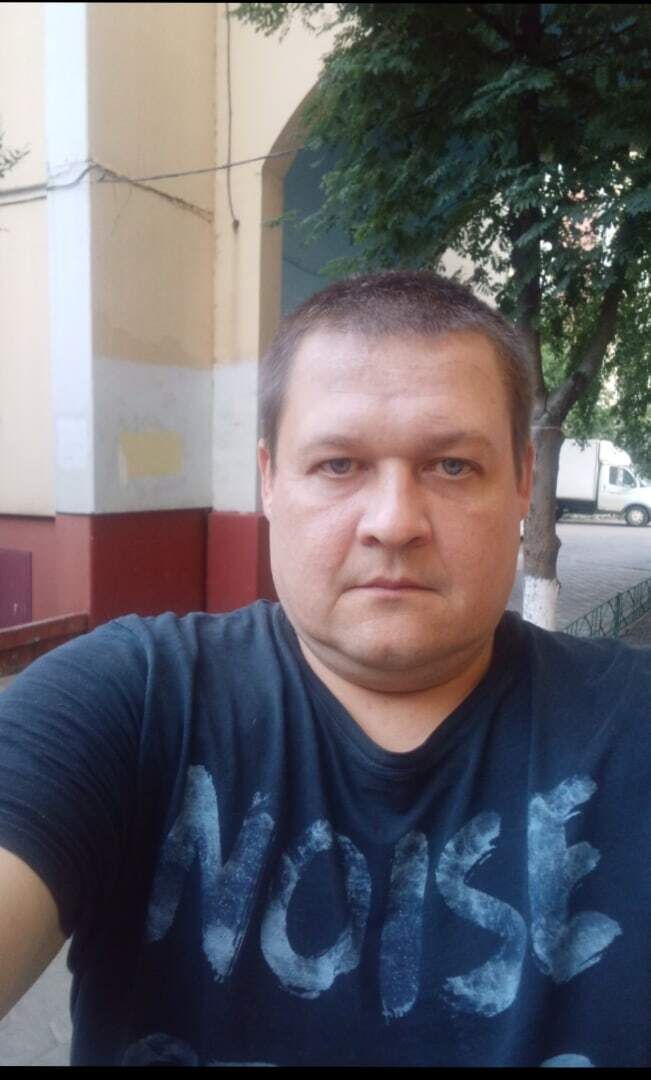  27010657  Sergej Popov, 47 ,    