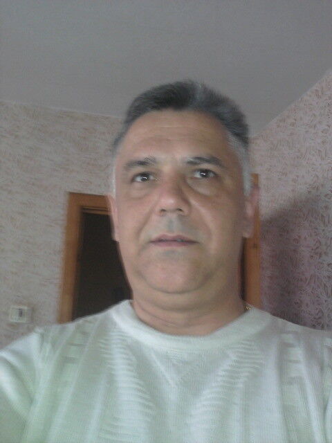  8990167  , 57 ,    