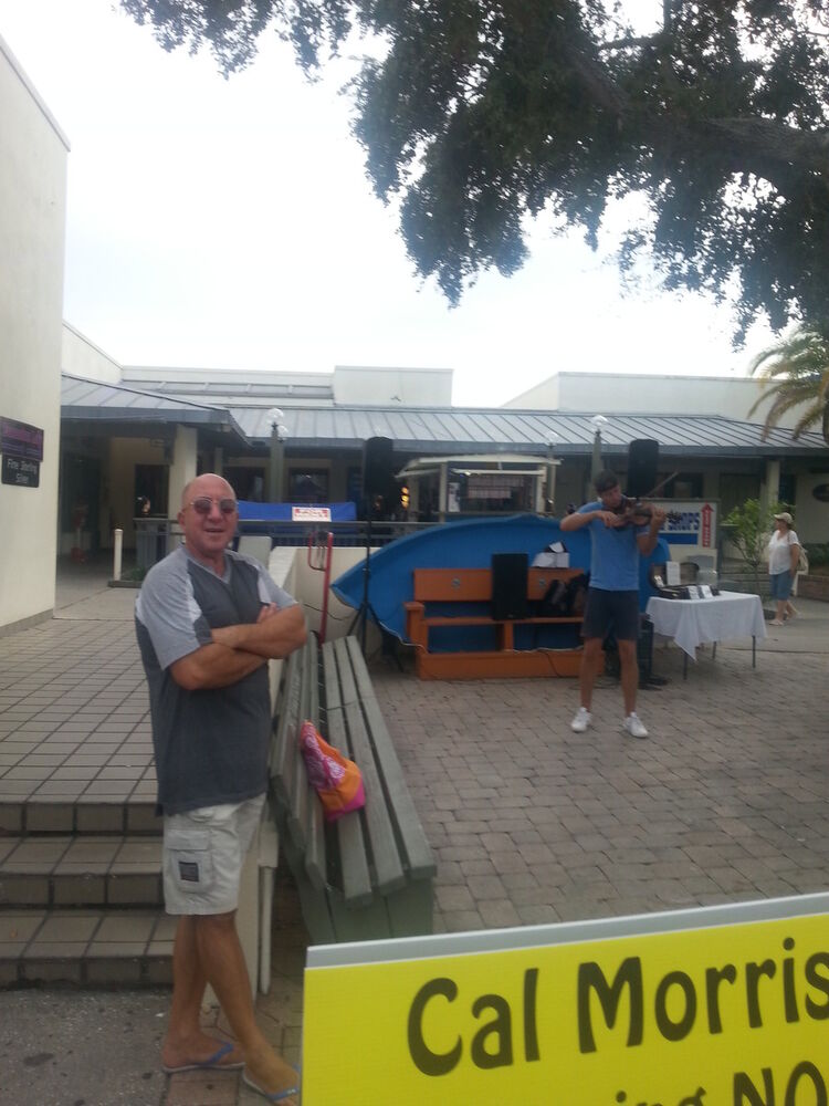  19707387  Kosta, 52 ,    