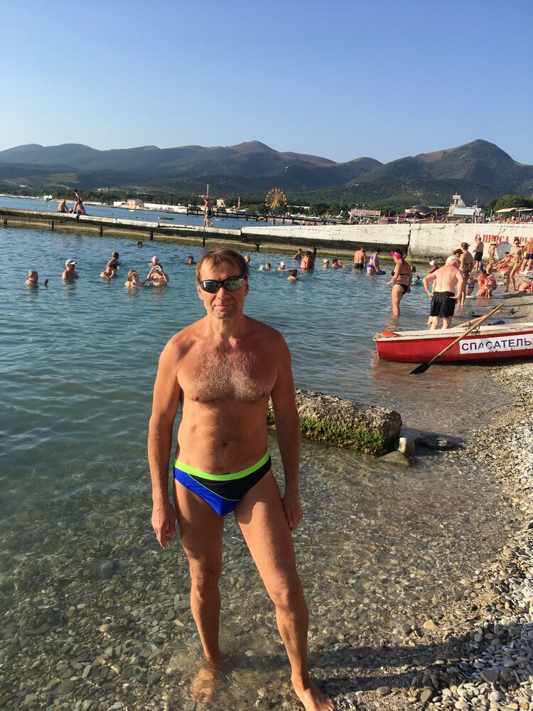  23795167  Vladimir, 65 ,    