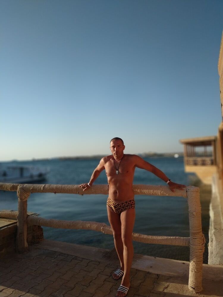 ���� 17002767 ������� Artist, 47 ���, ���� ���������� � �����