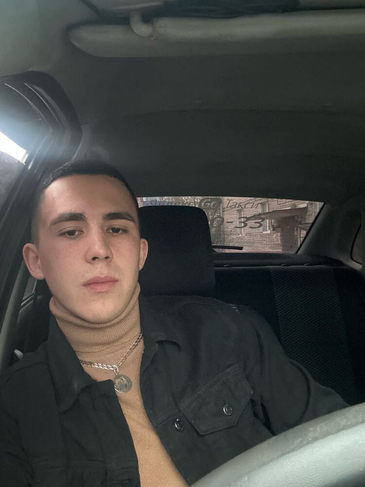  46738007  , 24 ,    