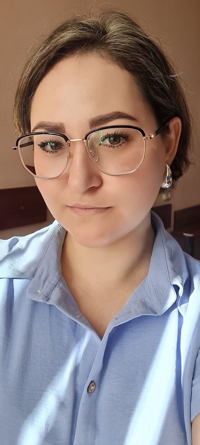  52434387  , 32 ,    