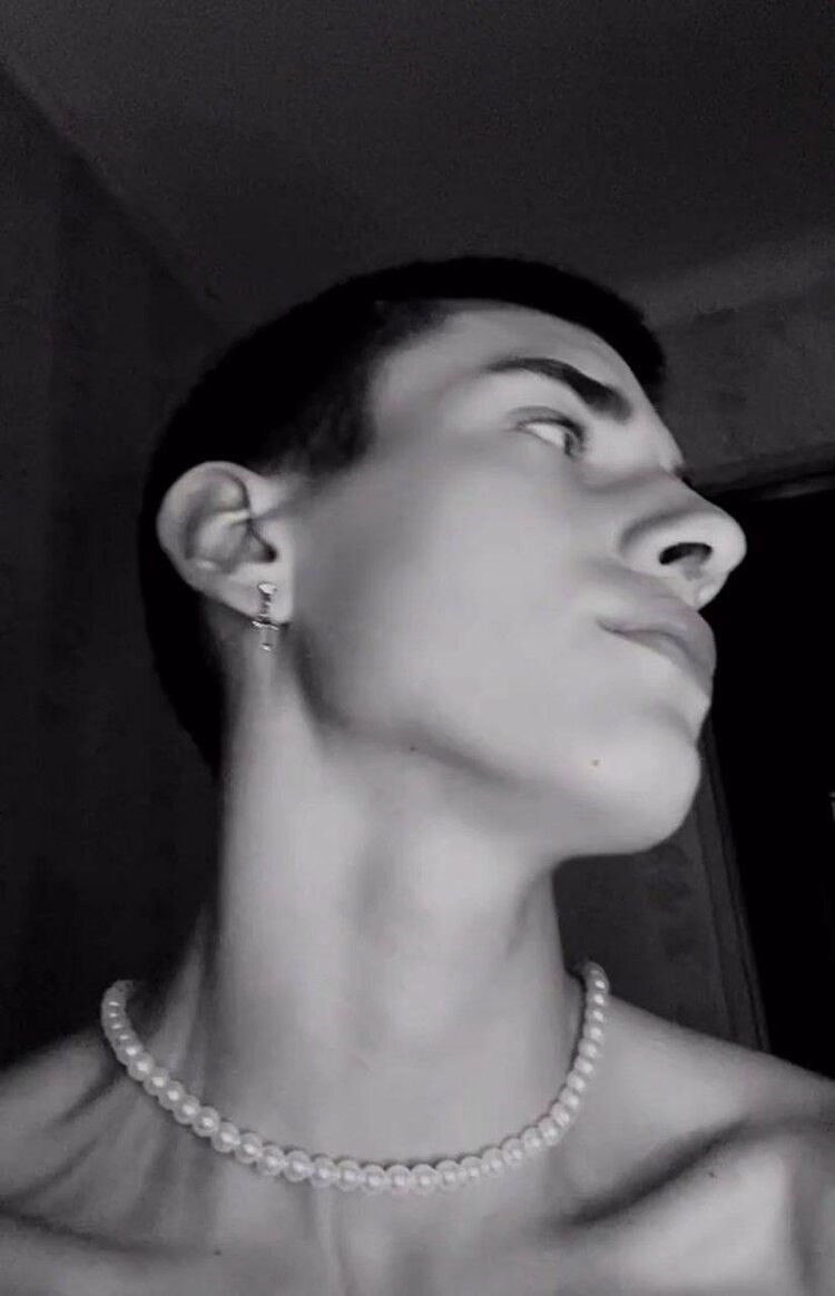  ,   Vlad, 24 ,   ,   