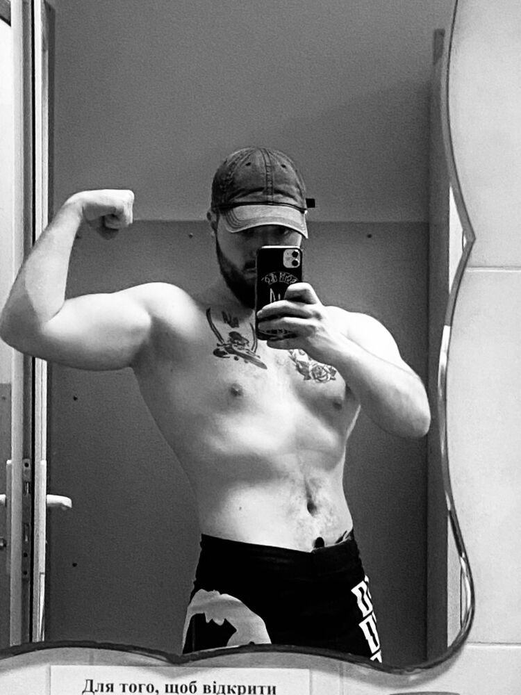 ���� 42817177 ������� ����, 35 ���, ���� ���������� � �����