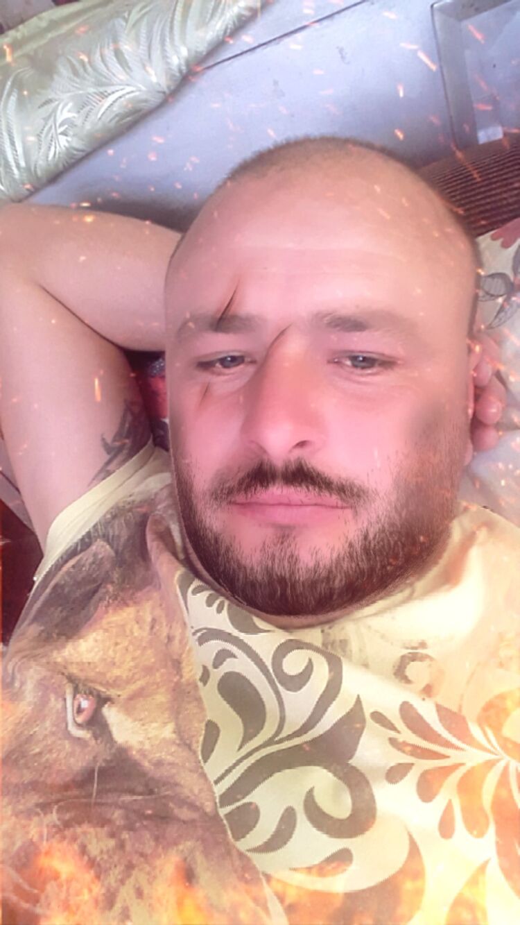  29938407  , 37 ,    