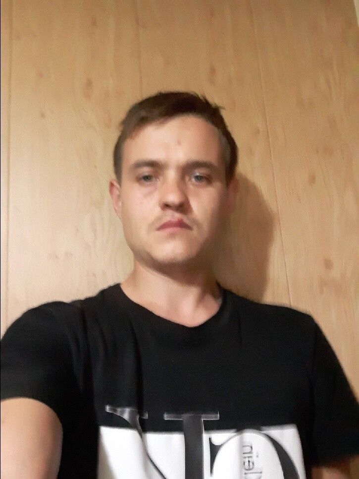  --,   Ը, 33 ,  