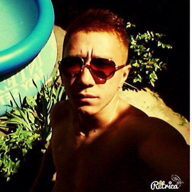  ,   Bek, 33 ,   ,   