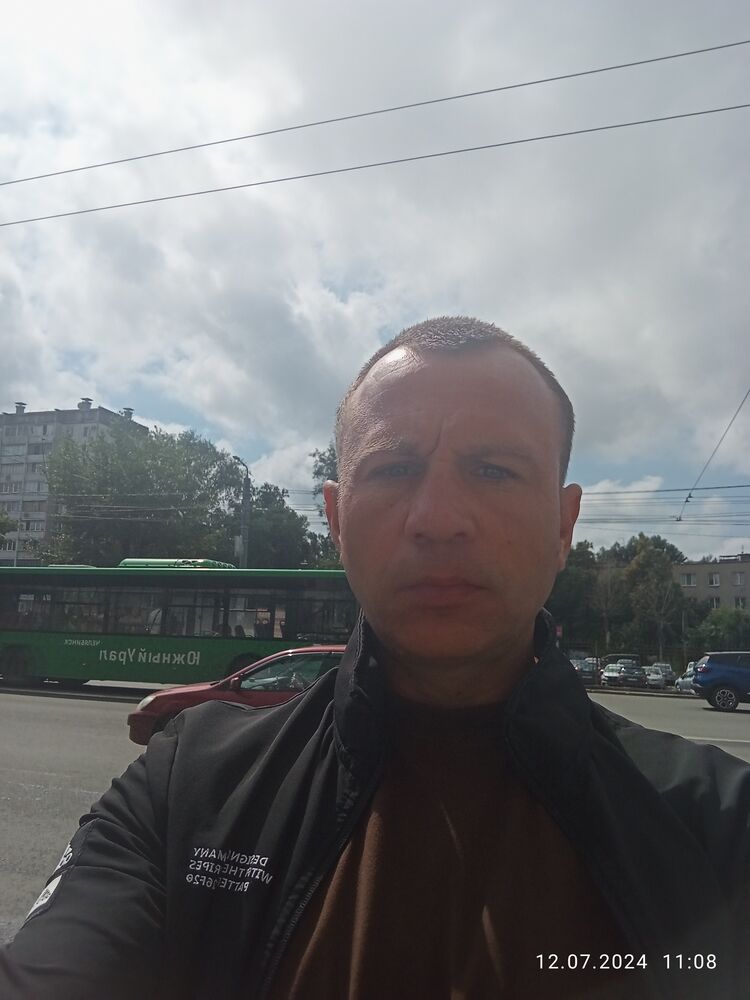  49055777  , 42 ,    