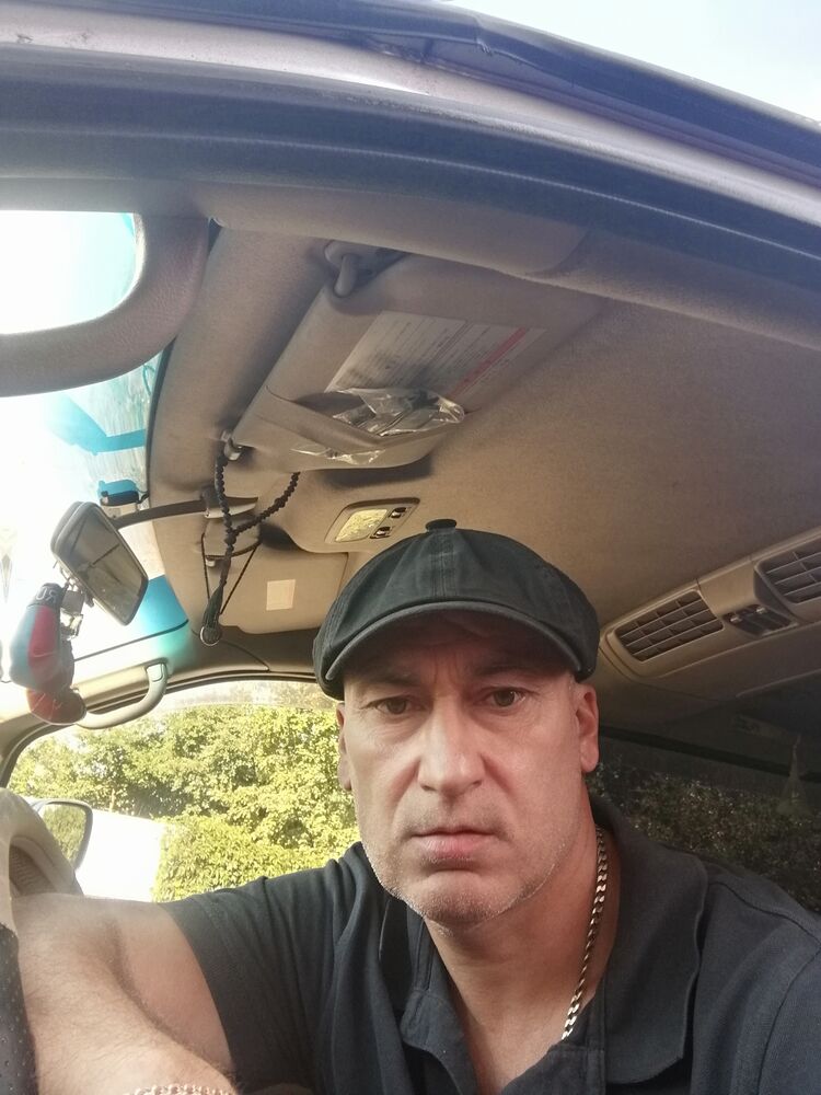  38062347  , 51 ,    